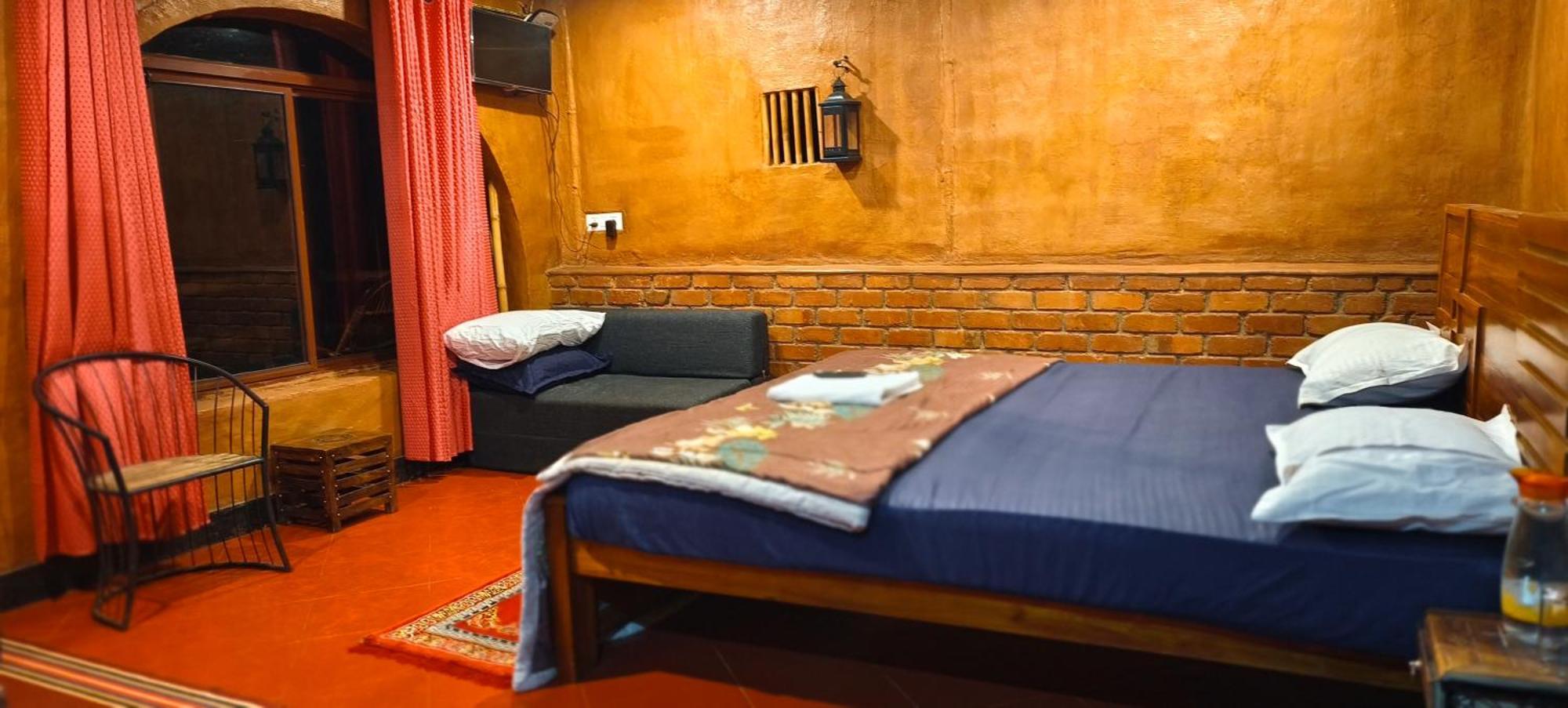 Angels Nest Home Stay 2 Acra Private Plantation Mountain Area Balconey Sunrice View Nearby Ngarhole Wild Life , Tholpetty Wild Life , Pakshipathalam Bird Santuary , Kuruva Island # Thirunelly & Thrissilery Temple Near By Secure Stay Wayanad Kerala Chegat Exterior photo